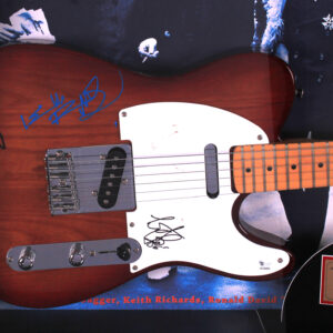 Автограф гурту “Роллінг Стоунз” ( Мік Джаггер, Кіт Річардс, Ронні Вуд, Ерні Воттс)